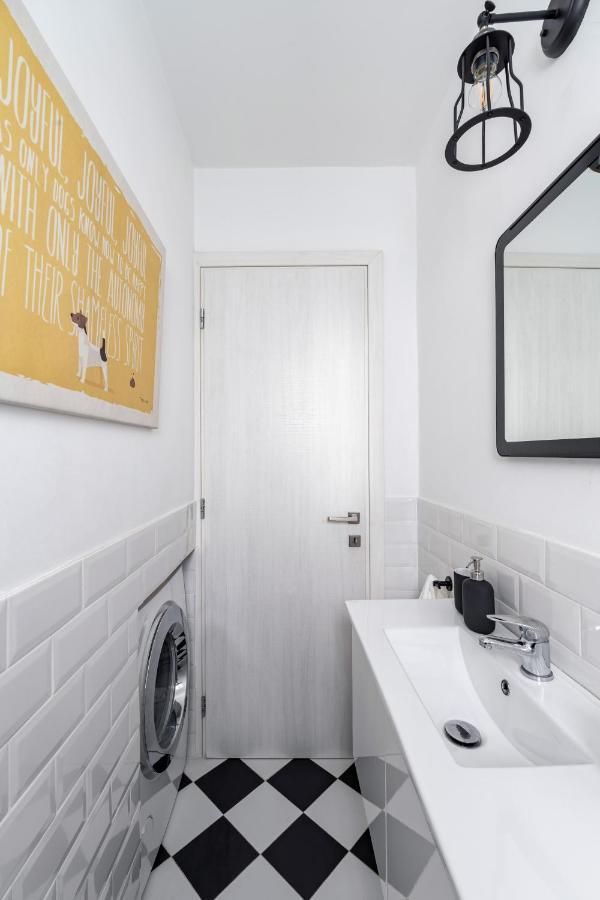 The Black Marble - Sea View, 2Br, 2Ba By Bnc Athens Exterior photo
